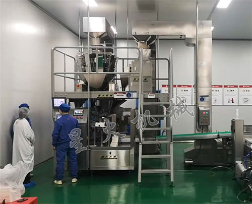 全自動顆粒包裝機(jī)設(shè)備展示